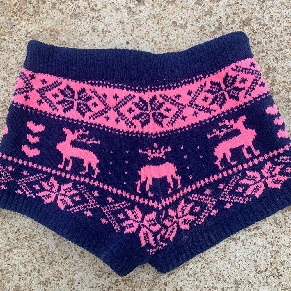 Betsey Johnson Winter Reindeer Pink Shorts Small - Picture 2 of 4